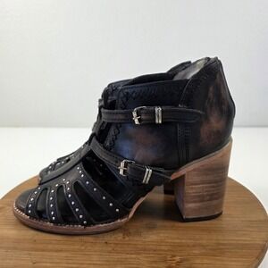 Freebird CONNER Womens 10 Black Leather Studded Buckle Gladiator Heeled Sandals